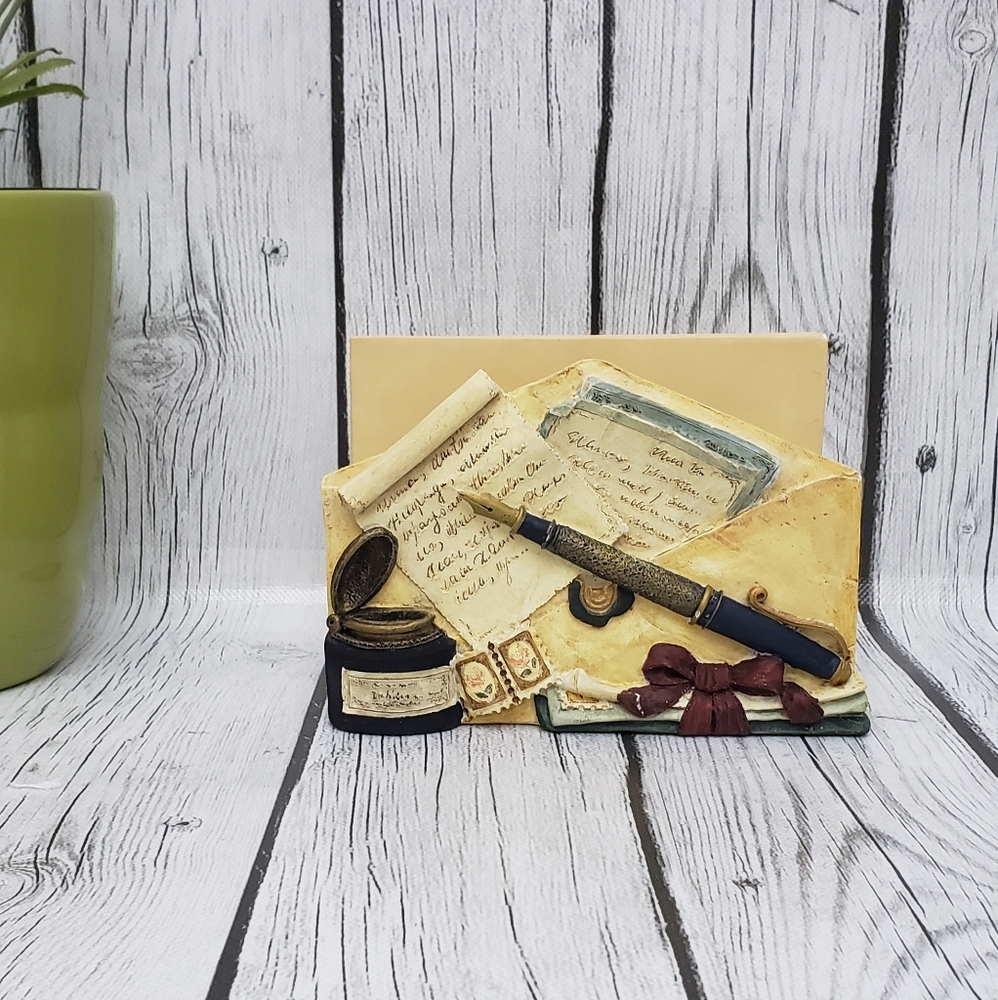Vintage Heritage Books Letter Holder